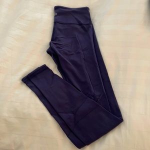 Lululemon Reversible Black and Navy leggings